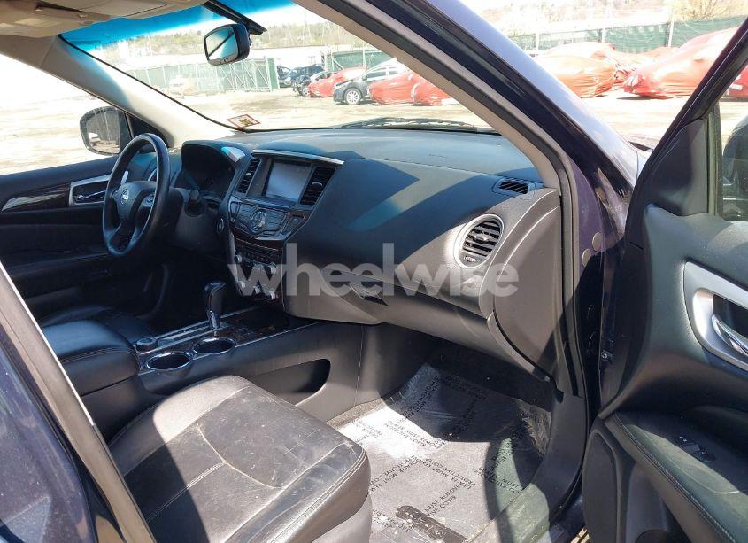 Photo 5 of 2013 Nissan Pathfinder SL (VIN 5N1AR2MM6DC643665)