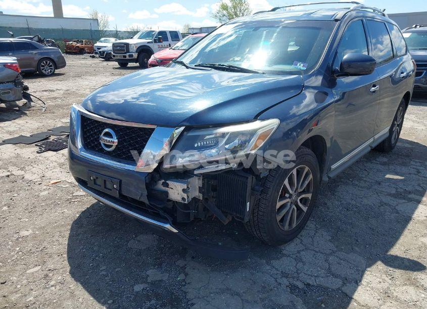 Photo 6 of 2013 Nissan Pathfinder SL (VIN 5N1AR2MM6DC643665)