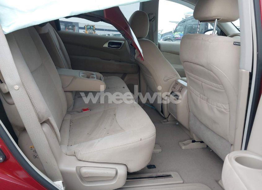 Photo 8 of 2013 Nissan Pathfinder SV (VIN 5N1AR2MM6DC656027)