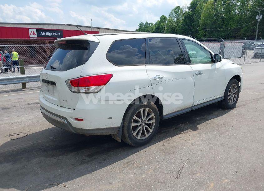 Photo 4 of 2013 Nissan Pathfinder S (VIN 5N1AR2MM6DC684149)