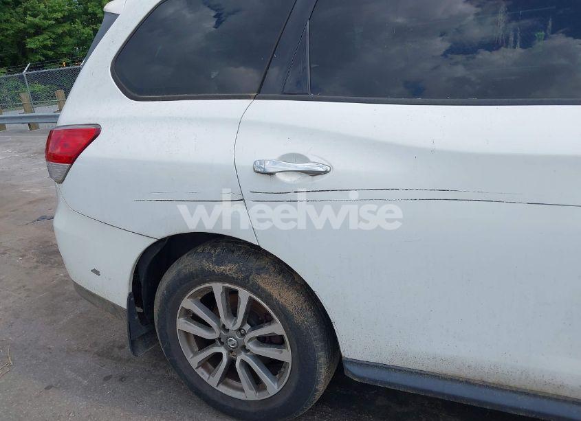 Photo 6 of 2013 Nissan Pathfinder S (VIN 5N1AR2MM6DC684149)