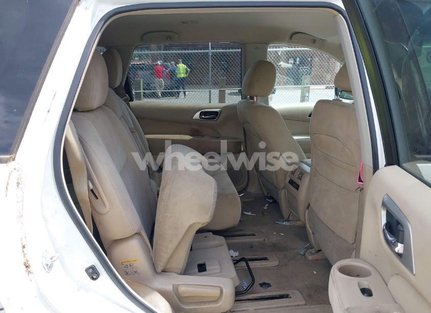 Photo 8 of 2013 Nissan Pathfinder S (VIN 5N1AR2MM6DC684149)