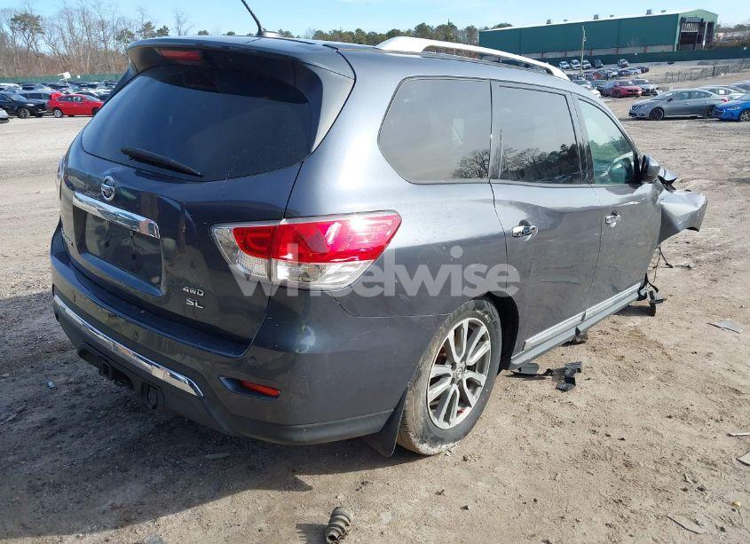 Photo 4 of 2014 Nissan Pathfinder SL (VIN 5N1AR2MM6EC604107)