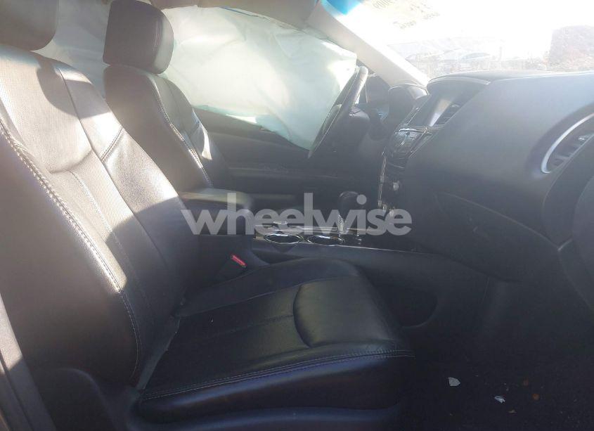 Photo 5 of 2014 Nissan Pathfinder PLATINUM (VIN 5N1AR2MM6EC605399)