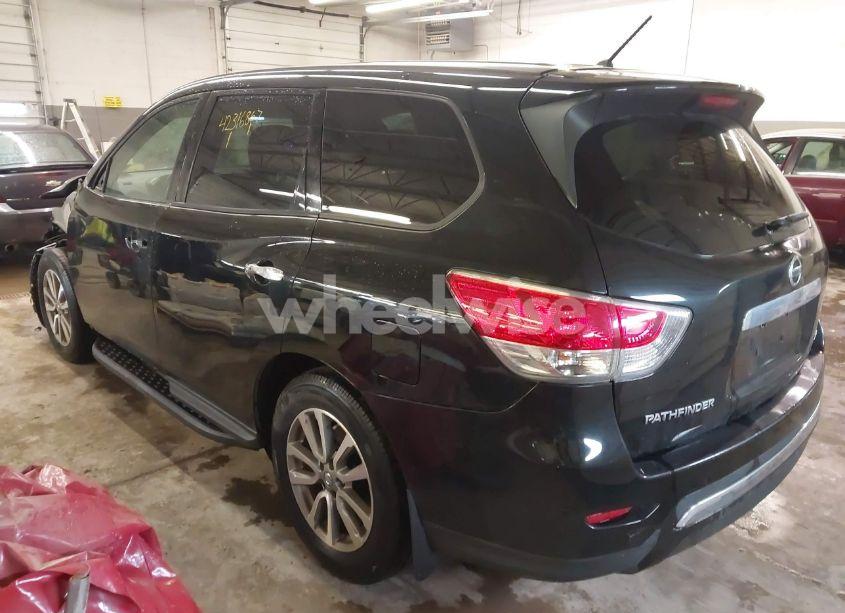 Photo 3 of 2014 Nissan Pathfinder S (VIN 5N1AR2MM6EC648673)