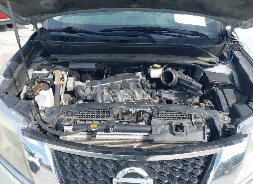 Photo 10 of 2014 Nissan Pathfinder S (VIN 5N1AR2MM6EC679034)