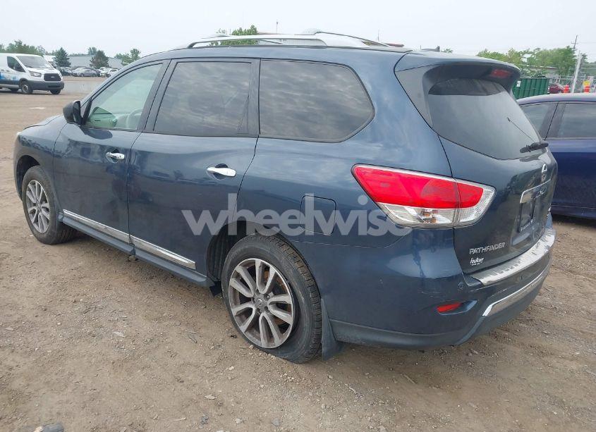 Photo 3 of 2014 Nissan Pathfinder SL (VIN 5N1AR2MM6EC684928)