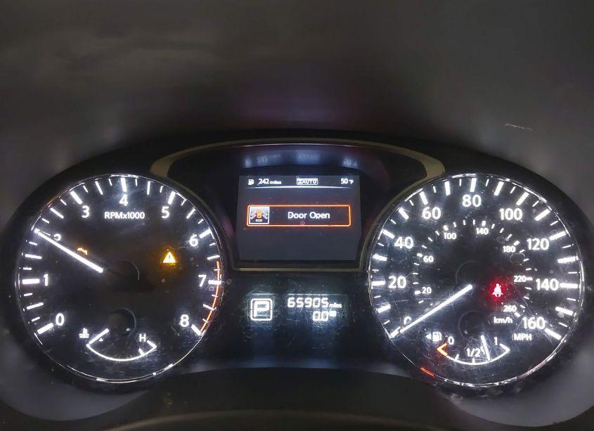 Photo 7 of 2014 Nissan Pathfinder SV (VIN 5N1AR2MM6EC721346)
