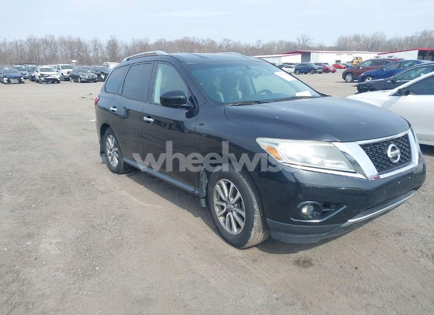 2014 Nissan Pathfinder SV (VIN 5N1AR2MM6EC727759) main photo