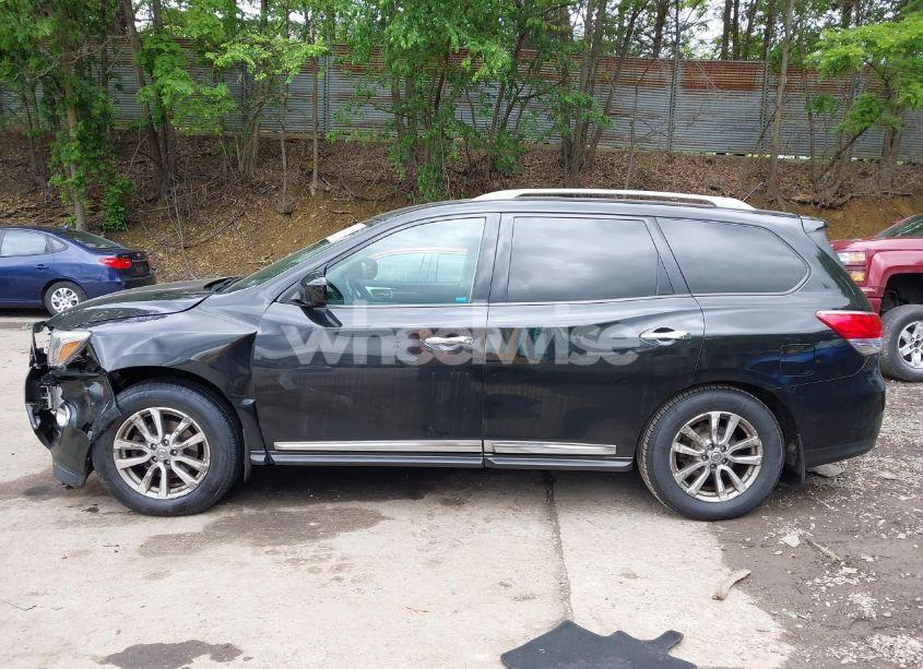 Photo 14 of 2015 Nissan Pathfinder SL (VIN 5N1AR2MM6FC658685)