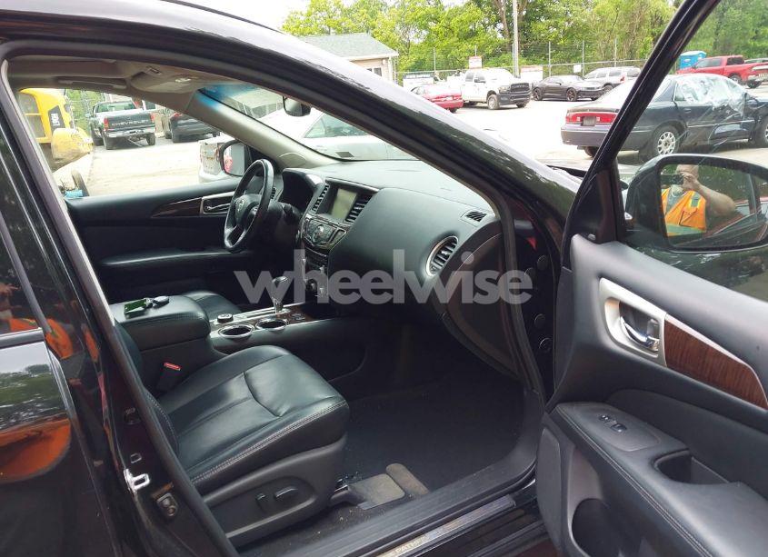 Photo 5 of 2015 Nissan Pathfinder SL (VIN 5N1AR2MM6FC658685)