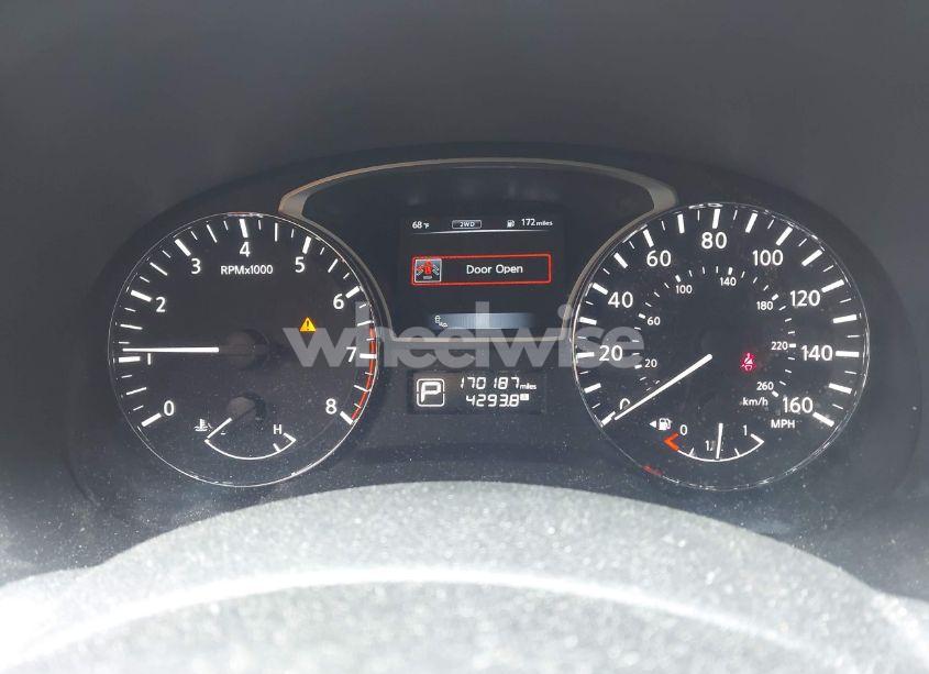 Photo 7 of 2015 Nissan Pathfinder SL (VIN 5N1AR2MM6FC658685)