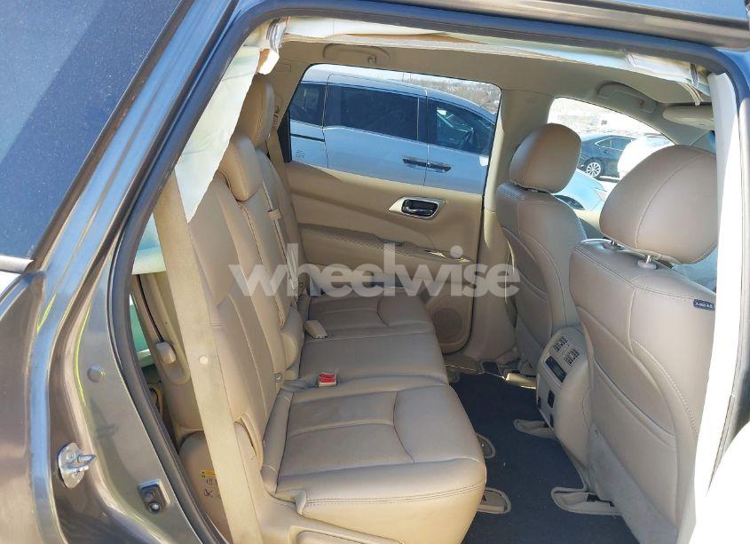 Photo 8 of 2015 Nissan Pathfinder SL (VIN 5N1AR2MM6FC685997)