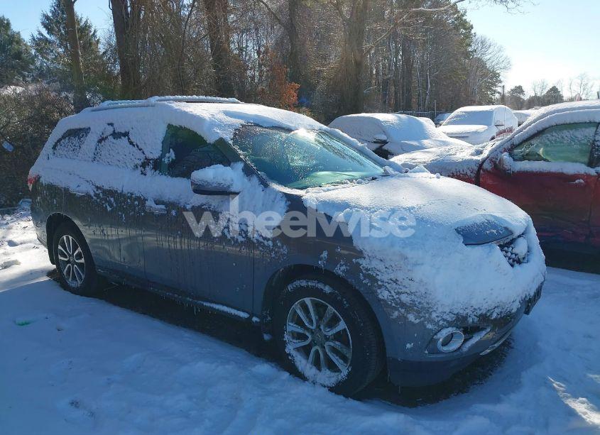 Photo 13 of 2016 Nissan Pathfinder SV (VIN 5N1AR2MM6GC624408)