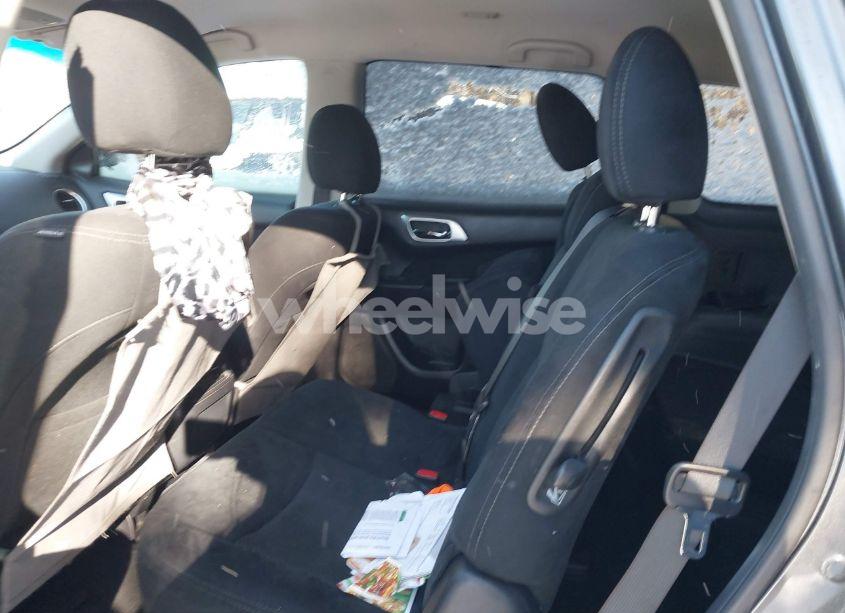 Photo 8 of 2016 Nissan Pathfinder SV (VIN 5N1AR2MM6GC624408)