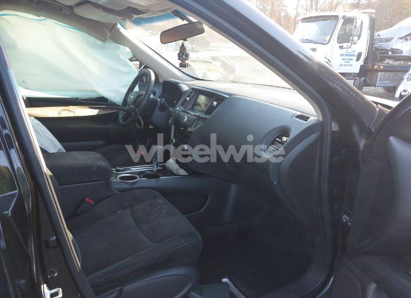 Photo 5 of 2016 Nissan Pathfinder S (VIN 5N1AR2MM6GC626899)