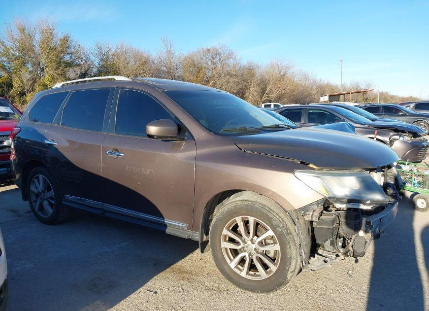 Photo 13 of 2016 Nissan Pathfinder PLATINUM (VIN 5N1AR2MM6GC639507)