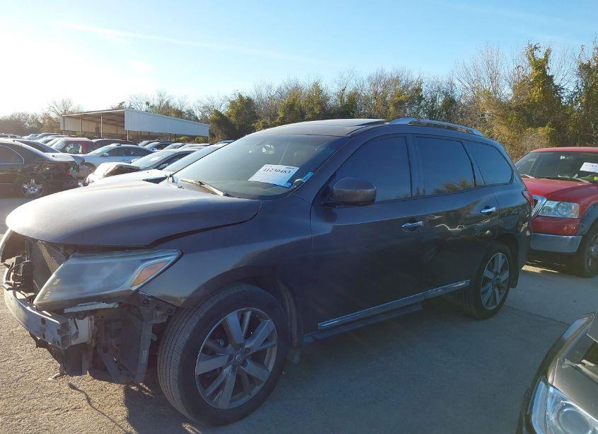 Photo 14 of 2016 Nissan Pathfinder PLATINUM (VIN 5N1AR2MM6GC639507)