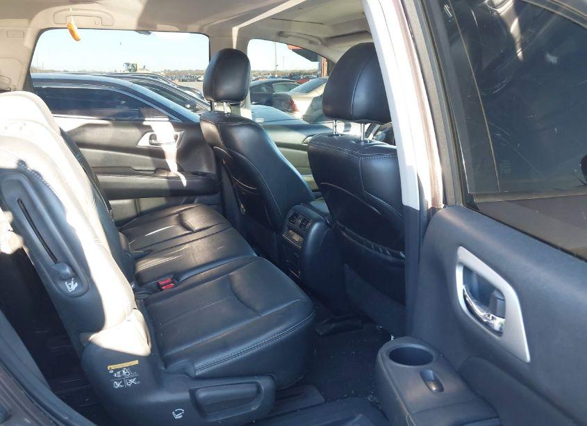Photo 8 of 2016 Nissan Pathfinder PLATINUM (VIN 5N1AR2MM6GC639507)