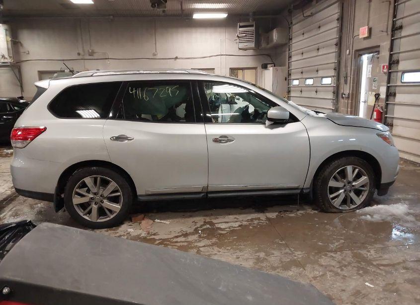 Photo 12 of 2016 Nissan Pathfinder PLATINUM (VIN 5N1AR2MM6GC640043)
