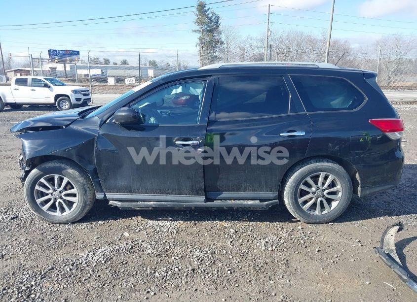 Photo 13 of 2016 Nissan Pathfinder PLATINUM/S/SL/SV (VIN 5N1AR2MM6GC641693)