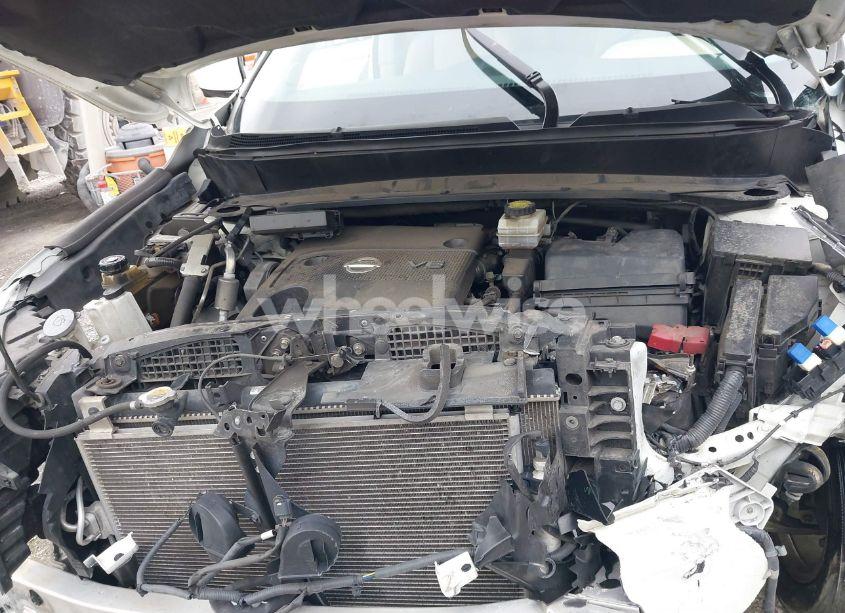 Photo 10 of 2016 Nissan Pathfinder SL (VIN 5N1AR2MM6GC647431)