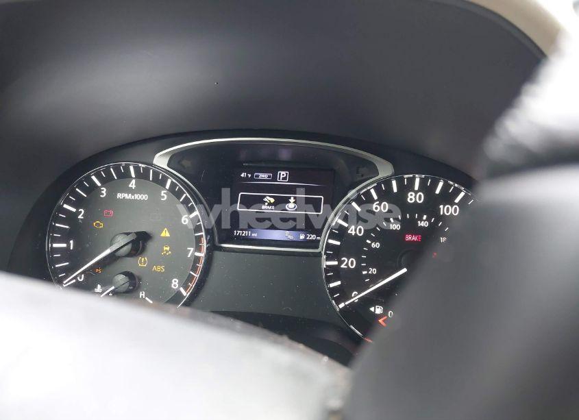 Photo 7 of 2016 Nissan Pathfinder SL (VIN 5N1AR2MM6GC647431)