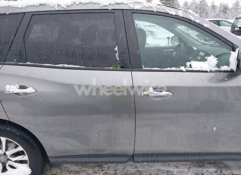 Photo 13 of 2016 Nissan Pathfinder S (VIN 5N1AR2MM6GC652628)