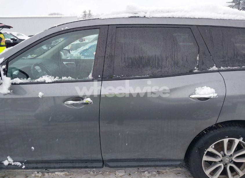 Photo 14 of 2016 Nissan Pathfinder S (VIN 5N1AR2MM6GC652628)