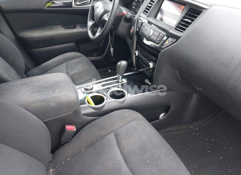 Photo 5 of 2016 Nissan Pathfinder S (VIN 5N1AR2MM6GC652628)