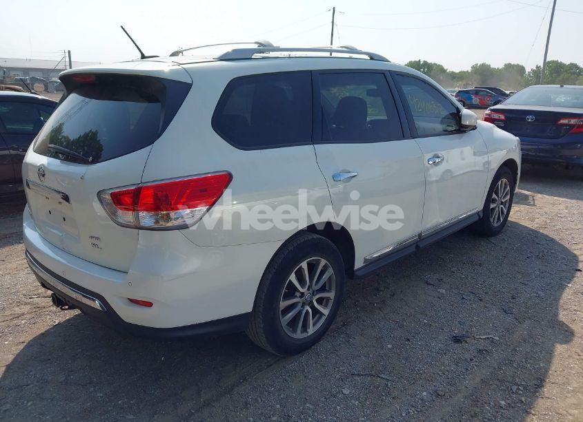 Photo 4 of 2013 Nissan Pathfinder SL (VIN 5N1AR2MM7DC608505)