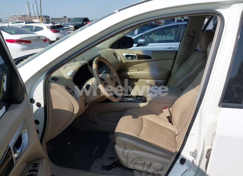 Photo 5 of 2013 Nissan Pathfinder SL (VIN 5N1AR2MM7DC608505)