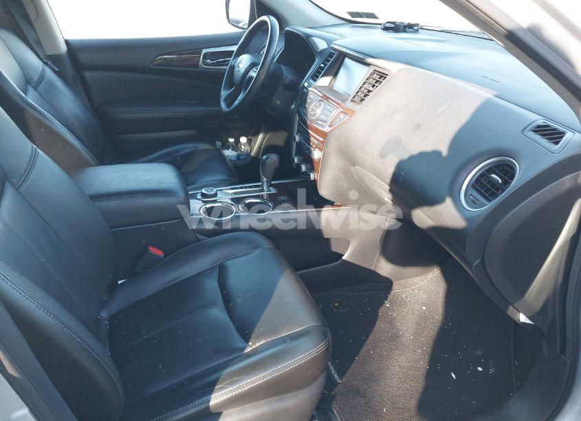 Photo 5 of 2013 Nissan Pathfinder S/SV/SL/PLATINUM (VIN 5N1AR2MM7DC613980)