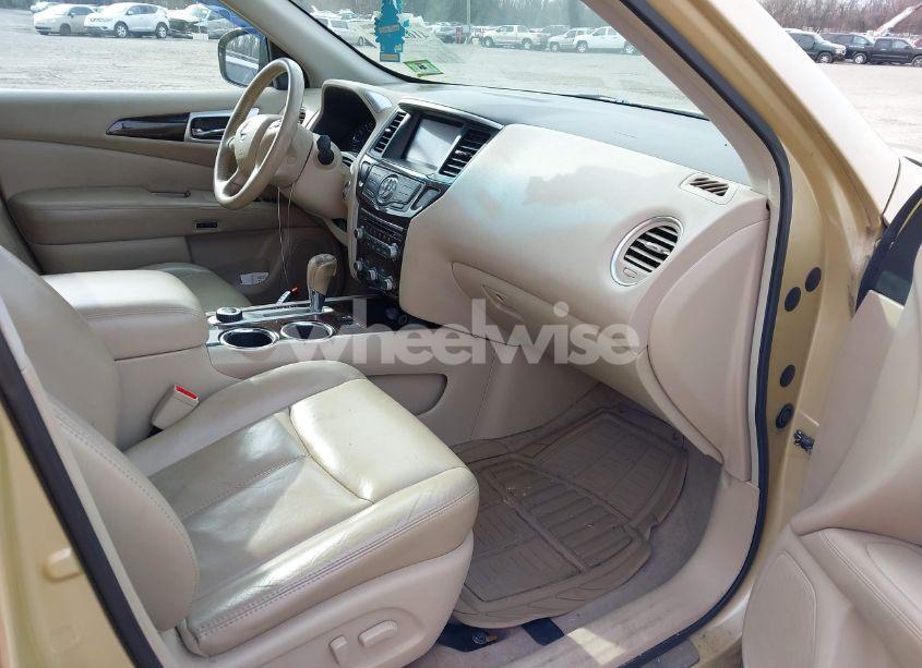 Photo 5 of 2013 Nissan Pathfinder SL (VIN 5N1AR2MM7DC626289)