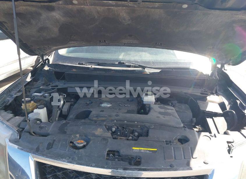 Photo 10 of 2013 Nissan Pathfinder SV (VIN 5N1AR2MM7DC629659)