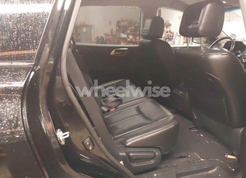 Photo 8 of 2013 Nissan Pathfinder SL (VIN 5N1AR2MM7DC638717)