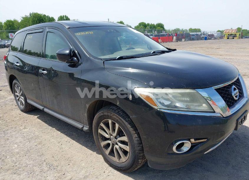 2013 Nissan Pathfinder S (VIN 5N1AR2MM7DC680644) main photo