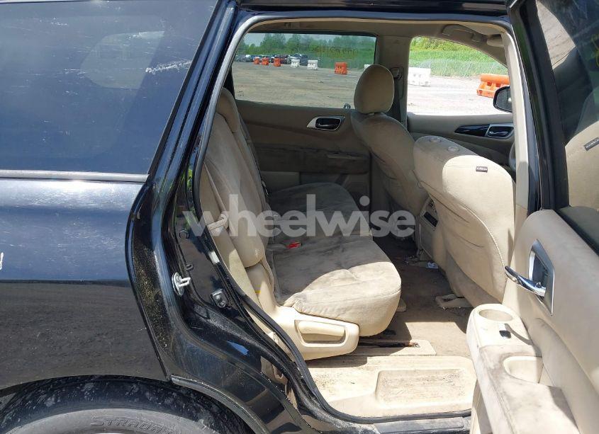 Photo 8 of 2013 Nissan Pathfinder S (VIN 5N1AR2MM7DC680644)