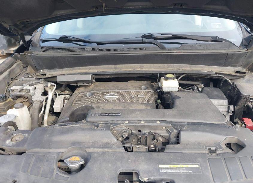 Photo 10 of 2013 Nissan Pathfinder SV (VIN 5N1AR2MM7DC680983)