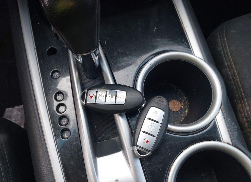 Photo 11 of 2013 Nissan Pathfinder SV (VIN 5N1AR2MM7DC680983)