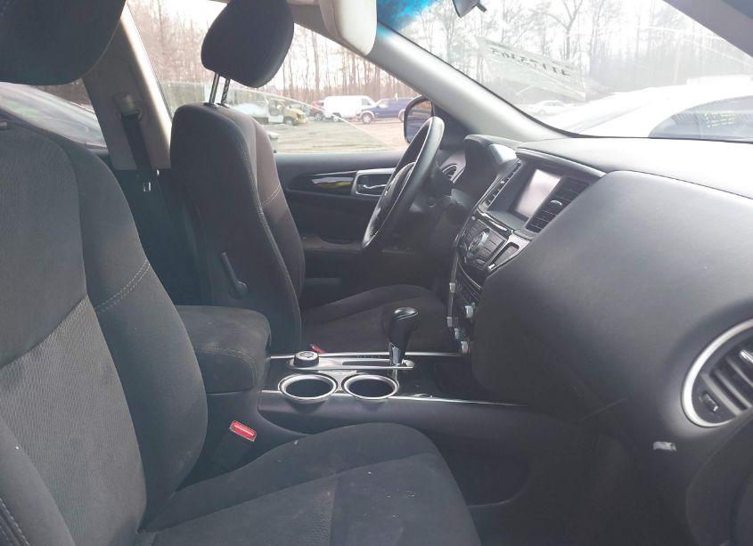 Photo 5 of 2013 Nissan Pathfinder SV (VIN 5N1AR2MM7DC680983)