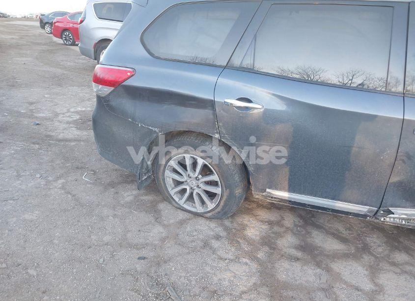 Photo 12 of 2013 Nissan Pathfinder SL (VIN 5N1AR2MM7DC681759)