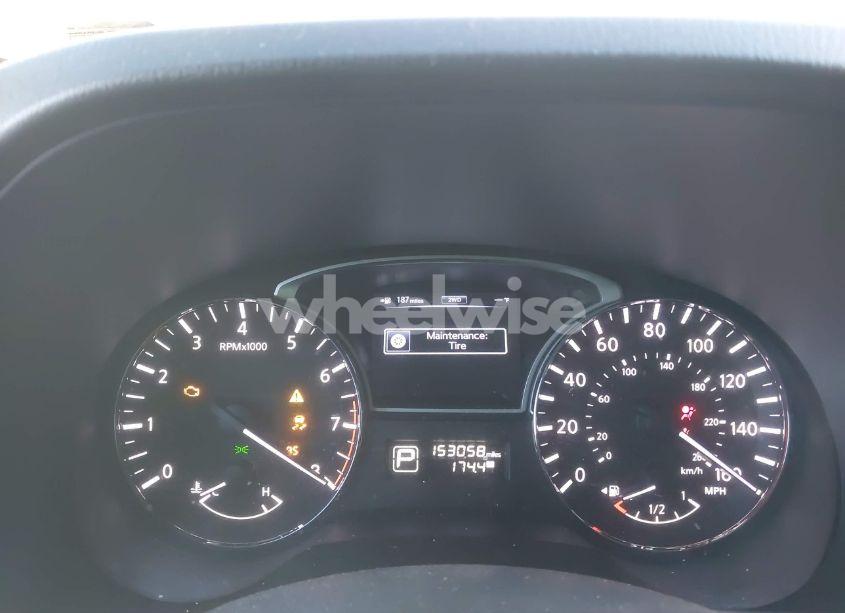 Photo 7 of 2013 Nissan Pathfinder SL (VIN 5N1AR2MM7DC681759)