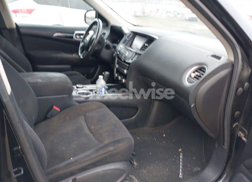 Photo 5 of 2013 Nissan Pathfinder SV (VIN 5N1AR2MM7DC683091)