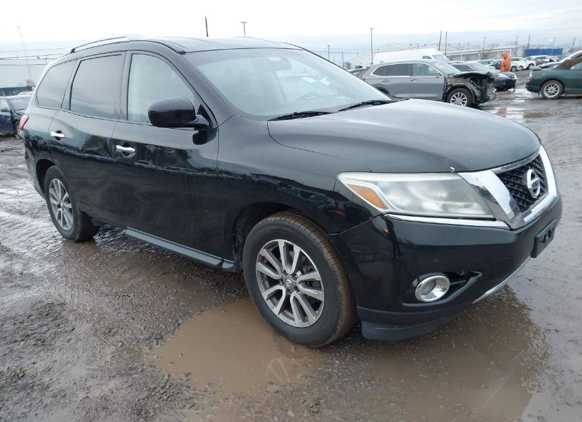 2014 Nissan Pathfinder SV (VIN 5N1AR2MM7EC622664) main photo