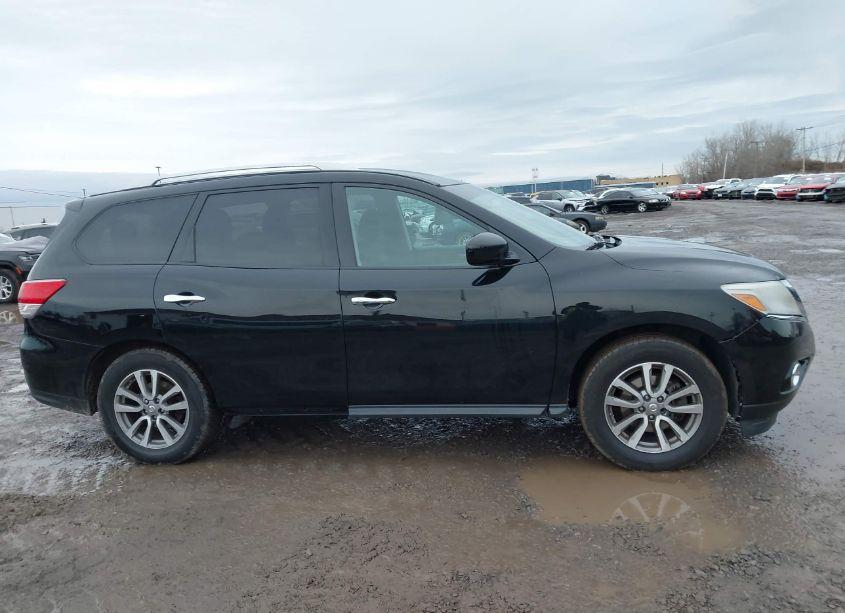 Photo 13 of 2014 Nissan Pathfinder SV (VIN 5N1AR2MM7EC622664)