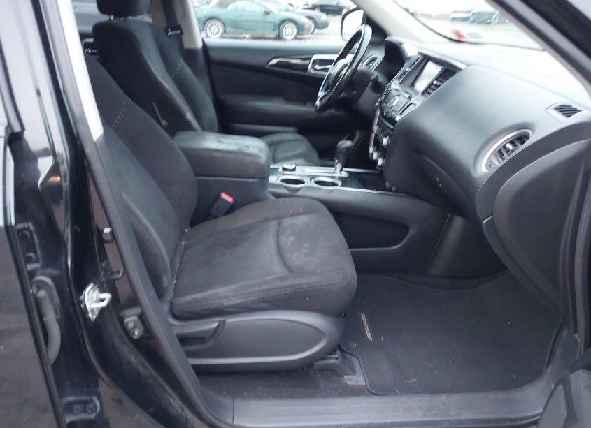 Photo 5 of 2014 Nissan Pathfinder SV (VIN 5N1AR2MM7EC622664)