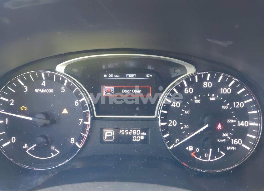 Photo 7 of 2014 Nissan Pathfinder SV (VIN 5N1AR2MM7EC629047)