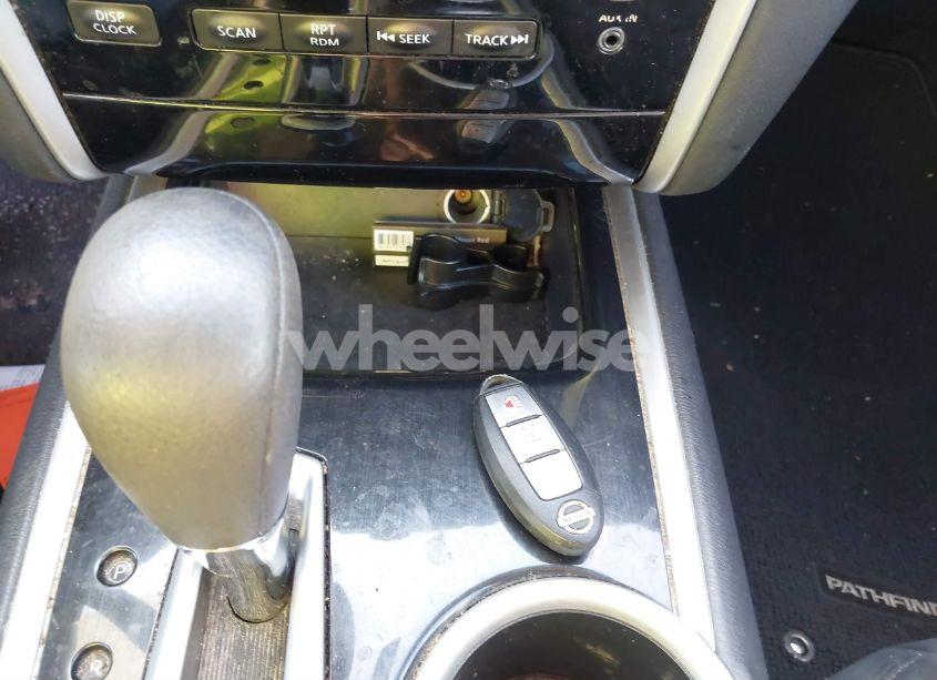 Photo 11 of 2014 Nissan Pathfinder S (VIN 5N1AR2MM7EC637407)