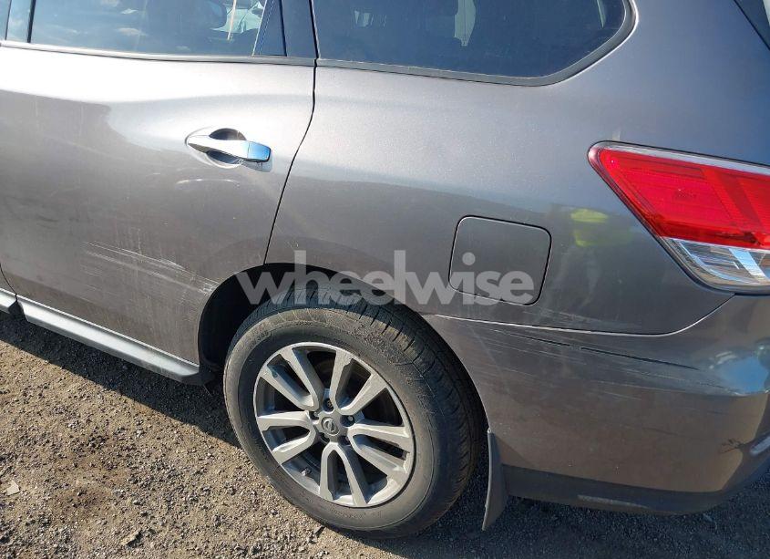 Photo 20 of 2014 Nissan Pathfinder S (VIN 5N1AR2MM7EC637407)